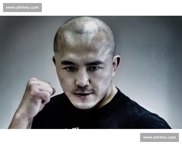 希腊小光头对决柳海龙巅峰硬碰硬引爆中外格斗话题全网热议传奇一战 希腊小光头对决柳海龙巅峰硬碰硬引爆中外格斗话题全网热议传奇一战