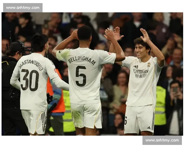 伯纳乌焦点之战皇马迎战贝蒂斯冠军争夺暗流涌动悬念拉满今夜对决