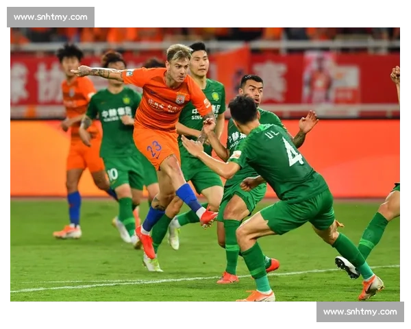 山东鲁能迎战广州恒大焦点对决牵动中超争冠走势前景与球迷期待 山东鲁能迎战广州恒大焦点对决牵动中超争冠走势前景与球迷期待